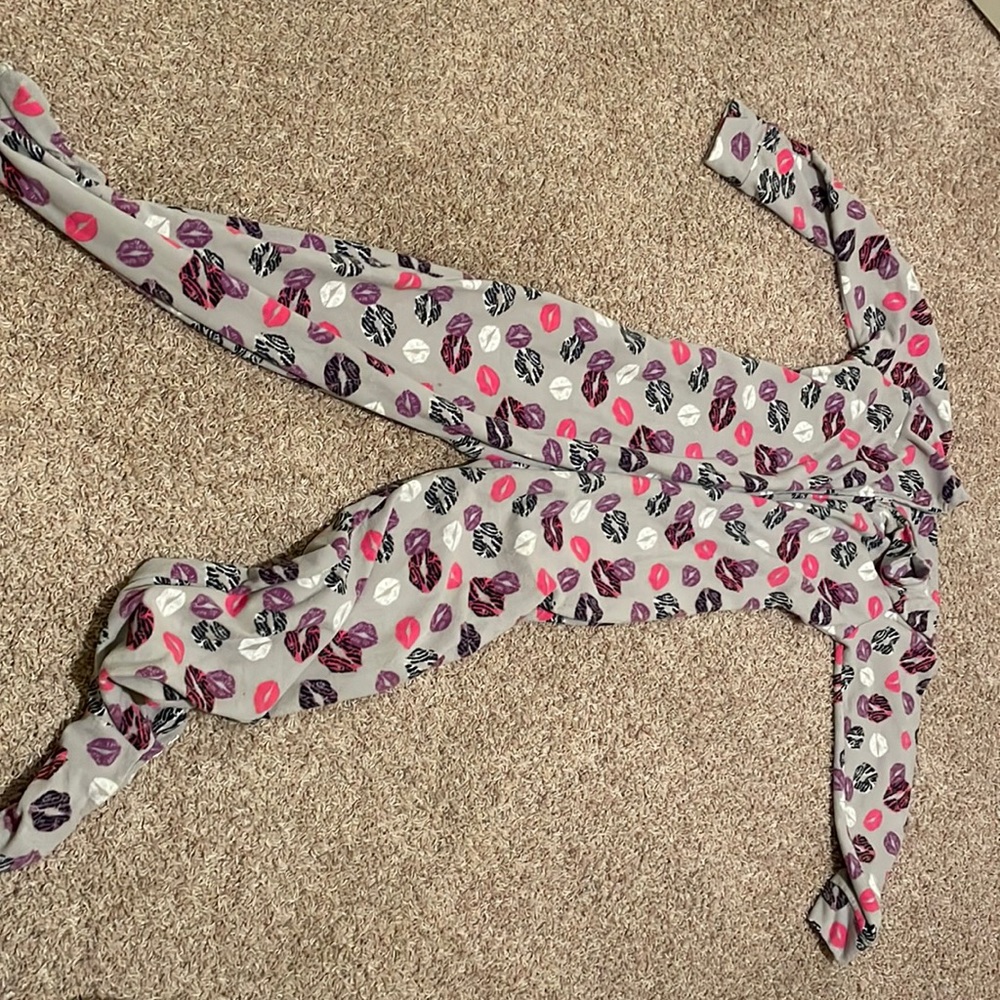 Grown up footie pajamas